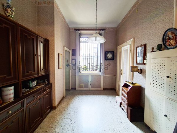 appartamento in vendita a Milano in zona Guastalla