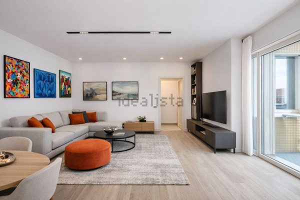 appartamento in vendita a Milano in zona Sempione