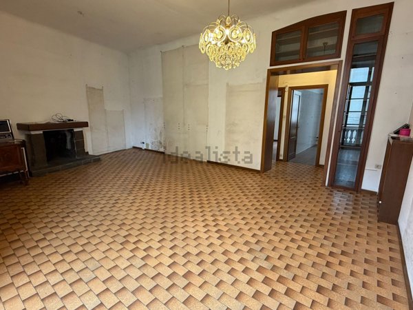 appartamento in vendita a Milano in zona Porta Garibaldi