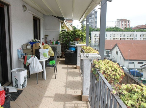 appartamento in vendita a Milano in zona Sempione