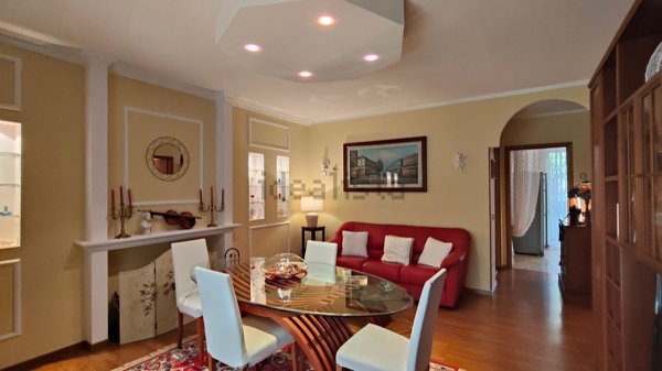 appartamento in vendita a Milano in zona Barona