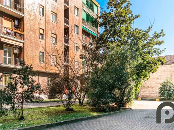 appartamento in vendita a Milano in zona Affori