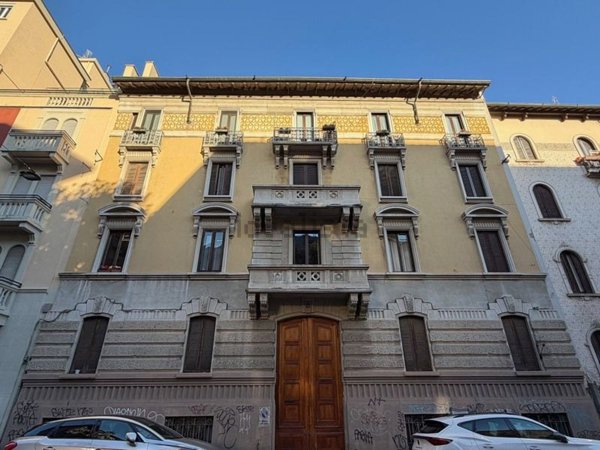 appartamento in vendita a Milano in zona Bocconi