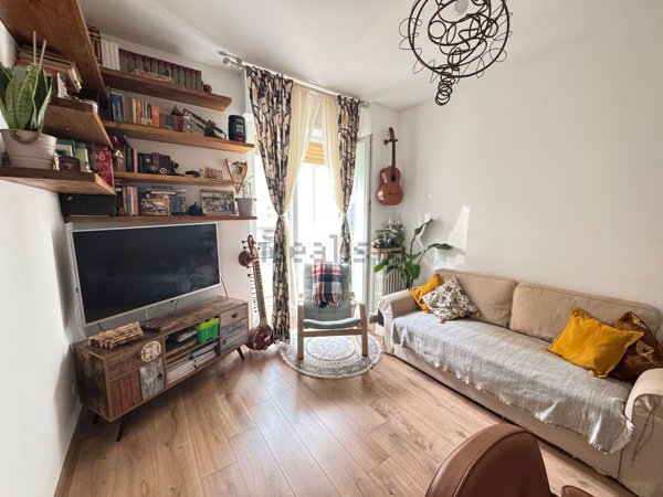 appartamento in vendita a Milano in zona Lorenteggio