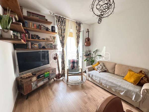 appartamento in vendita a Milano in zona Lorenteggio