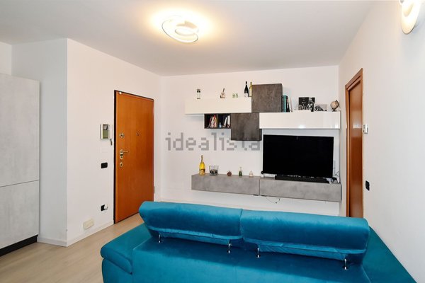 appartamento in vendita a Milano in zona Cagnola