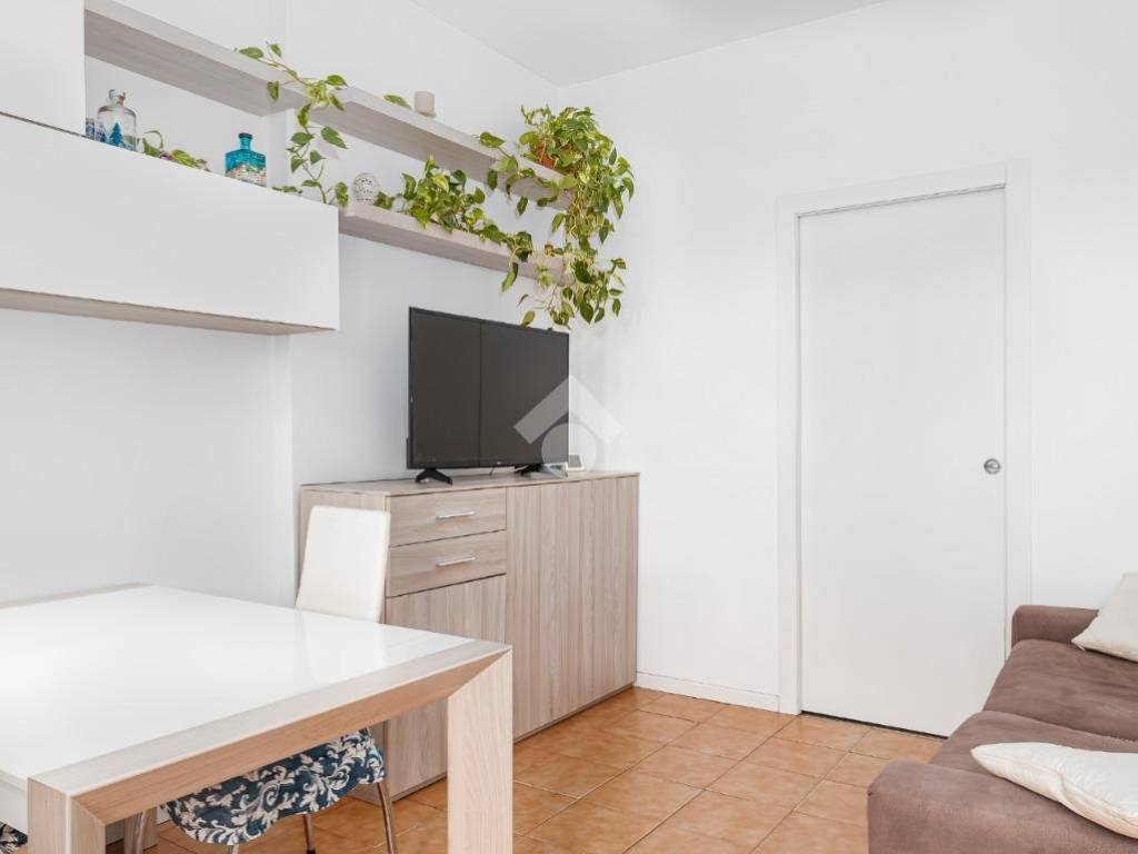 appartamento in vendita a Milano in zona Dergano