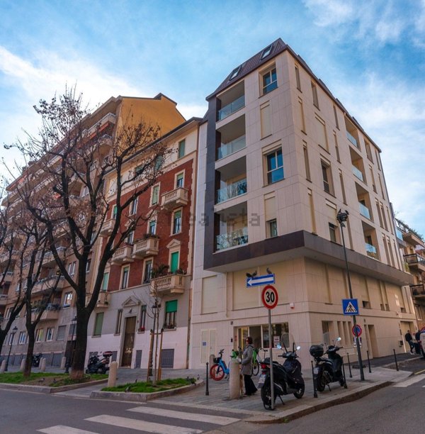 appartamento in vendita a Milano in zona Isola