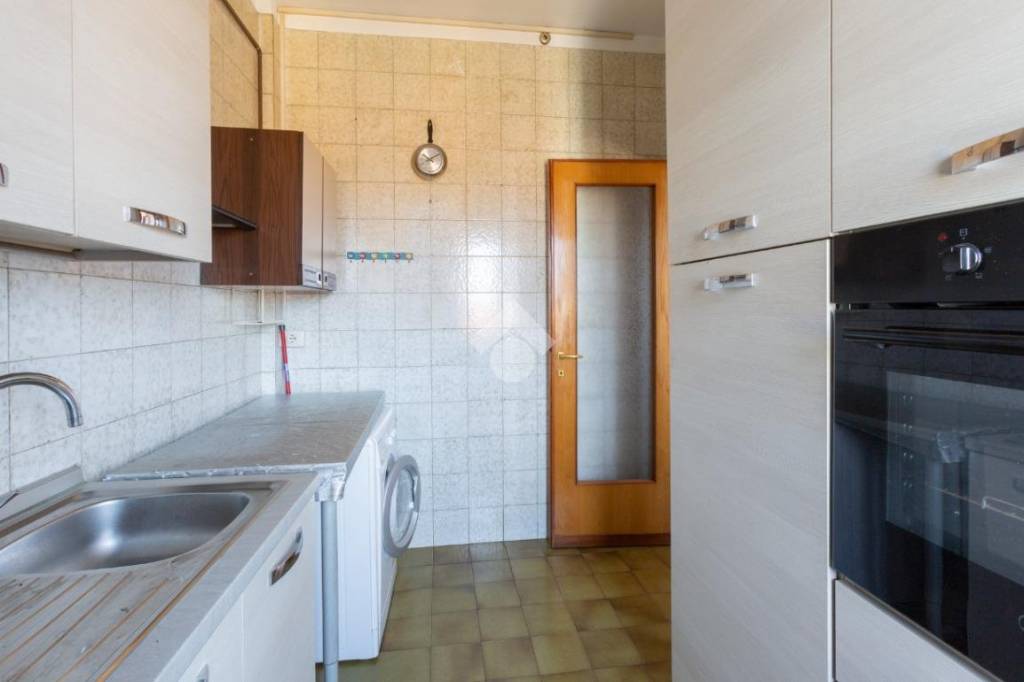 appartamento in vendita a Milano in zona Niguarda