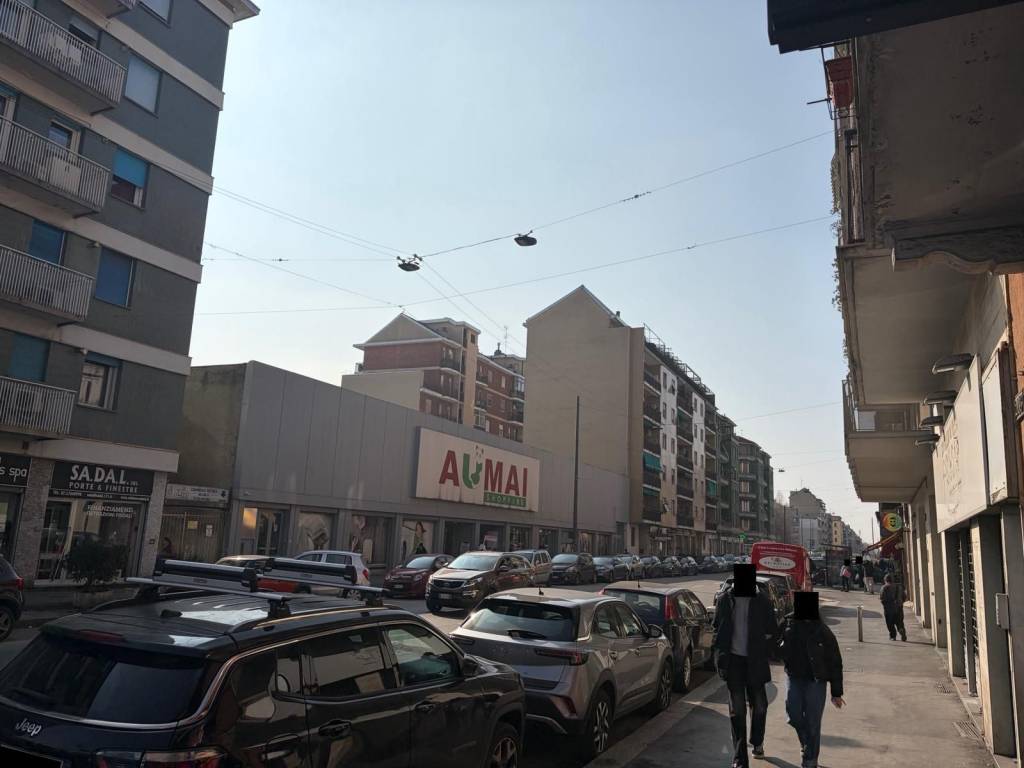 negozio in vendita a Milano in zona Crescenzago