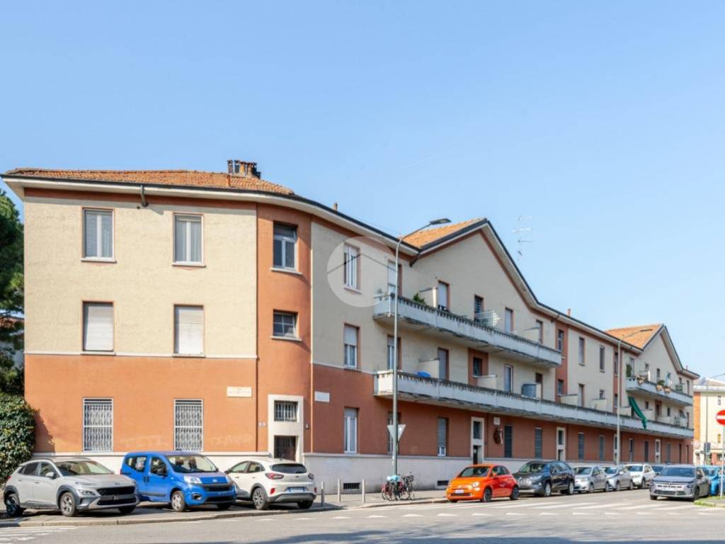 appartamento in vendita a Milano in zona Trenno