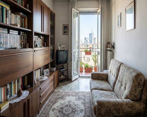 appartamento in vendita a Milano in zona Isola