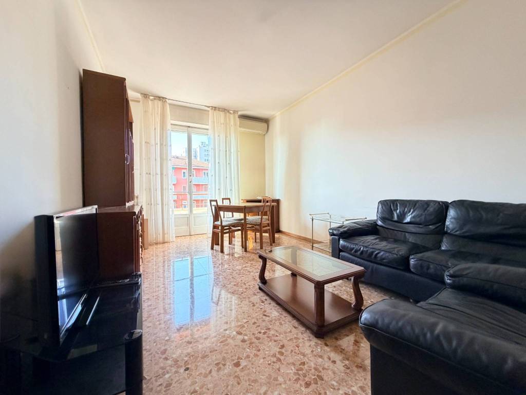 appartamento in vendita a Milano in zona Niguarda