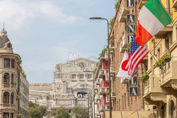 ufficio in vendita a Milano in zona Stazione Centrale