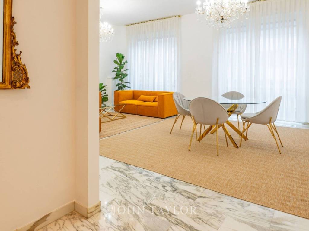 appartamento in vendita a Milano in zona Porta Garibaldi