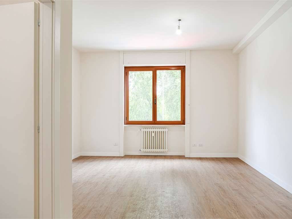 appartamento in vendita a Milano in zona Cinque Giornate