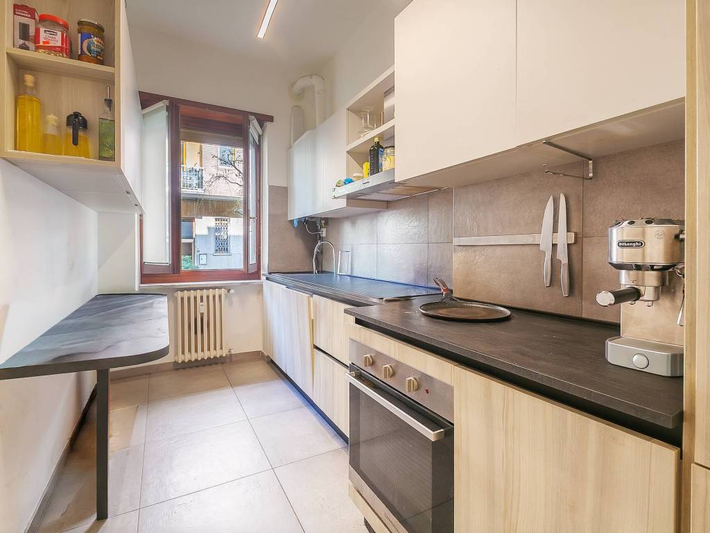 appartamento in vendita a Milano in zona Affori