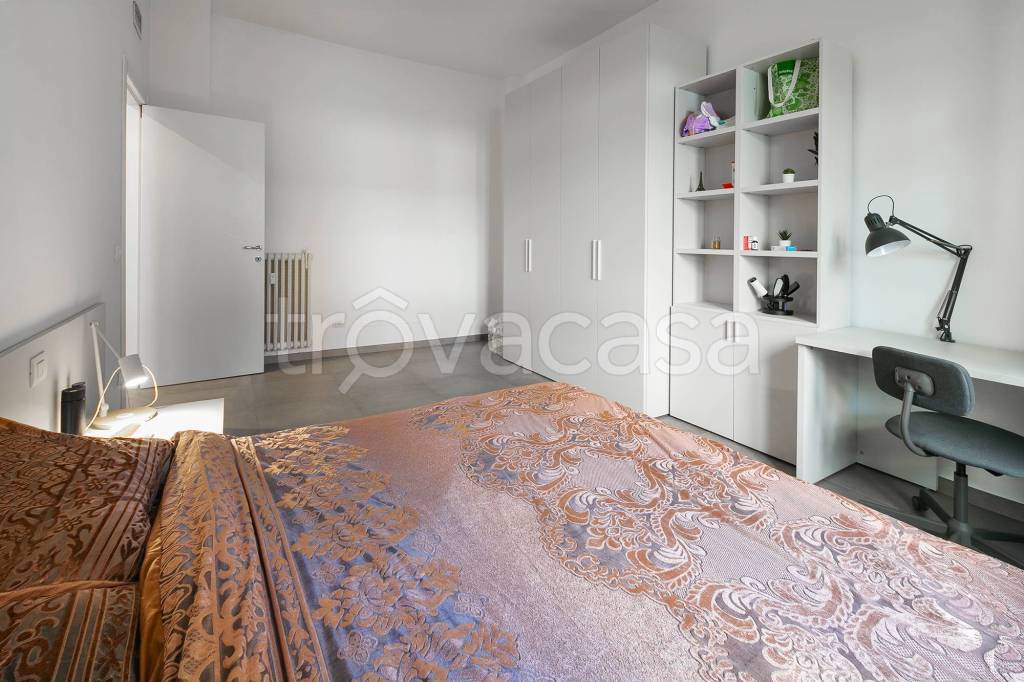 appartamento in vendita a Milano in zona Bovisa