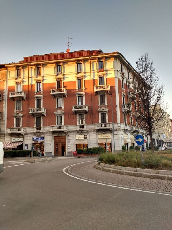 appartamento in vendita a Milano in zona San Cristoforo