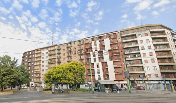 appartamento in vendita a Milano in zona Dergano