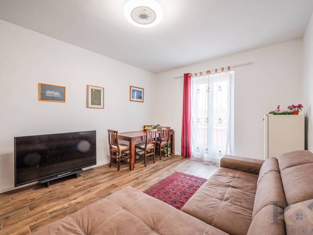 appartamento in vendita a Milano in zona Rogoredo