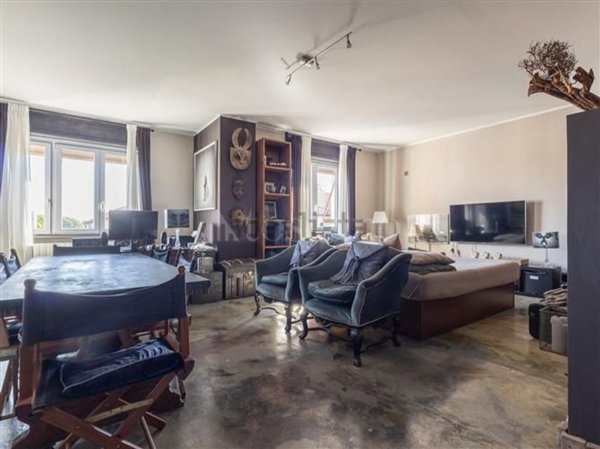 appartamento in vendita a Milano in zona XXII Marzo