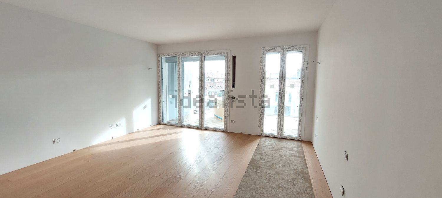 appartamento in vendita a Milano in zona Crescenzago