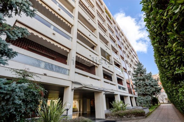 appartamento in vendita a Milano in zona Bovisa