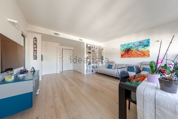 appartamento in vendita a Milano in zona Bovisa