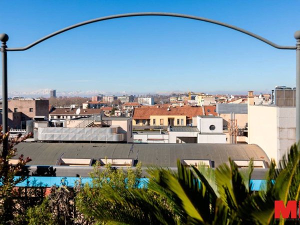 appartamento in vendita a Milano in zona Sempione