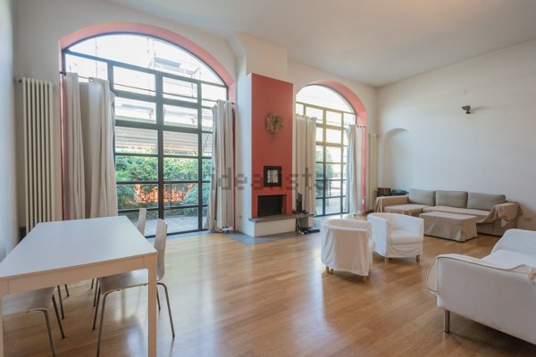 appartamento in vendita a Milano in zona Solari