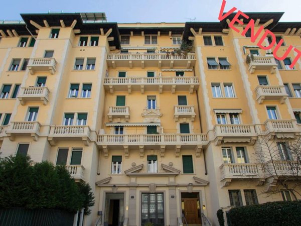 appartamento in vendita a Milano in zona Solari