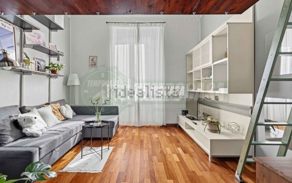 appartamento in vendita a Milano in zona Porta Genova