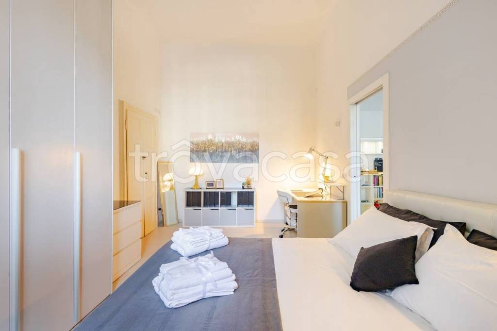 appartamento in vendita a Milano in zona Isola