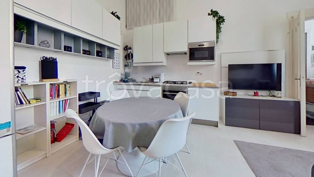 appartamento in vendita a Milano in zona Isola