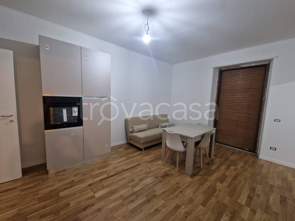 appartamento in vendita a Milano in zona Corvetto