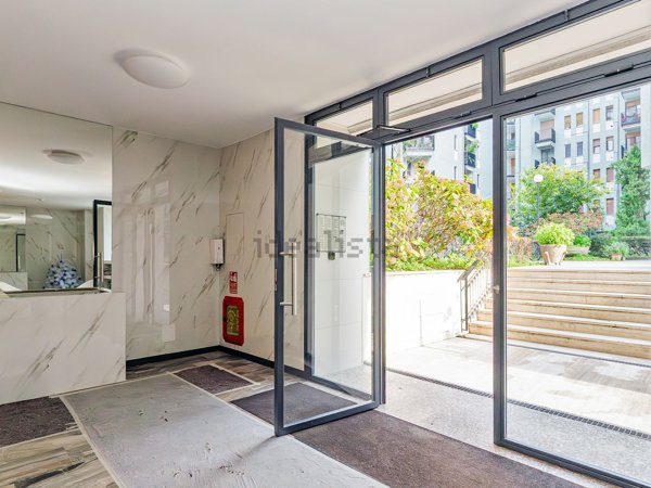 appartamento in vendita a Milano in zona Piazzale Lodi