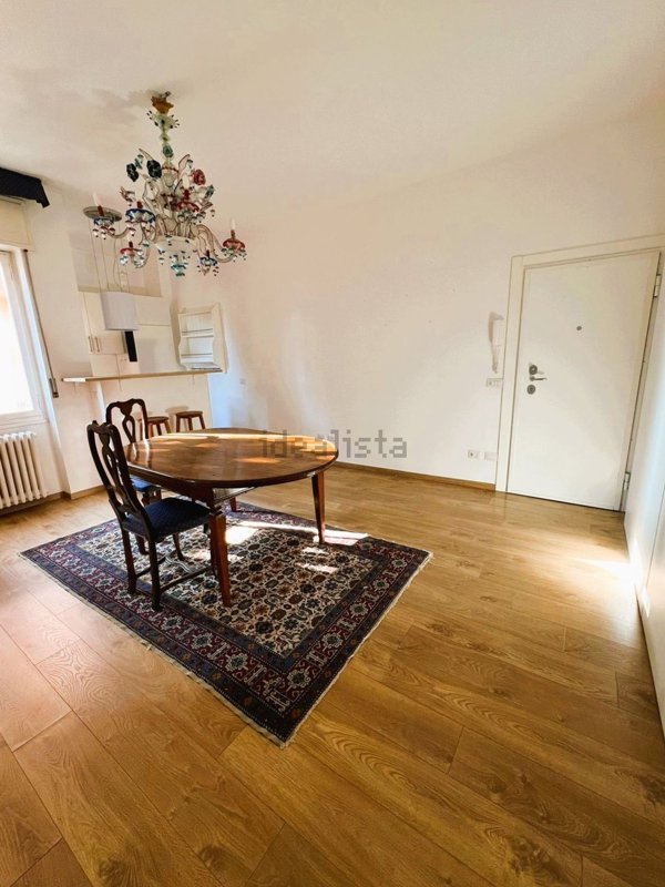 appartamento in vendita a Milano in zona Vigentino