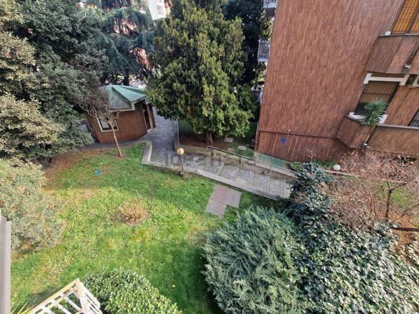 appartamento in vendita a Milano in zona Vigentino