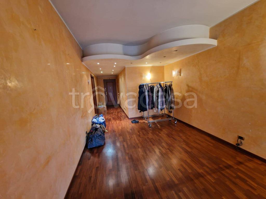 appartamento in vendita a Milano in zona Vigentino