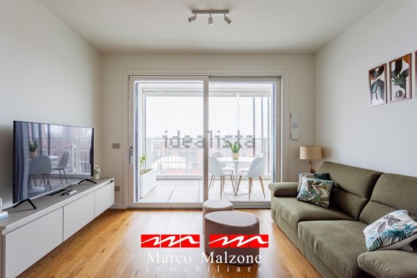 appartamento in vendita a Milano in zona Lorenteggio