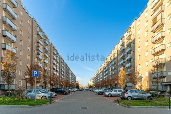 appartamento in vendita a Milano in zona Quarto Oggiaro