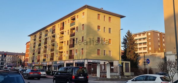 appartamento in vendita a Milano in zona Quarto Oggiaro