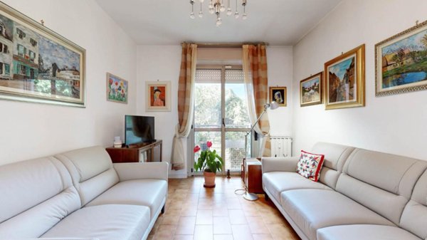 appartamento in vendita a Milano in zona Famagosta