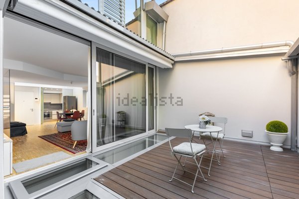 appartamento in vendita a Milano in zona Il Portello