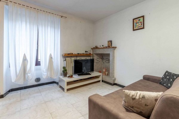 appartamento in vendita a Milano in zona Porta Genova