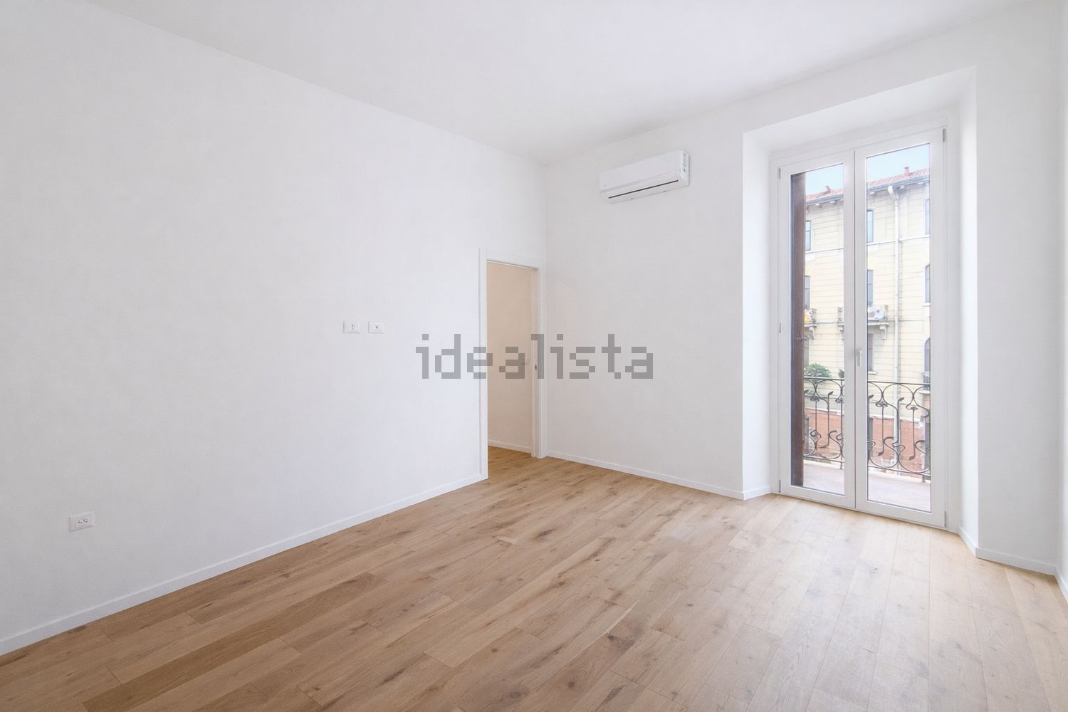 appartamento in vendita a Milano in zona Isola