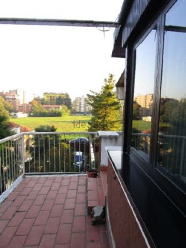 appartamento in vendita a Milano in zona Baggio