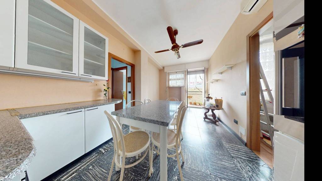 appartamento in vendita a Milano in zona Città Studi