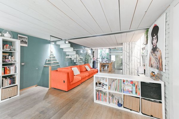 appartamento in vendita a Milano in zona Lambrate